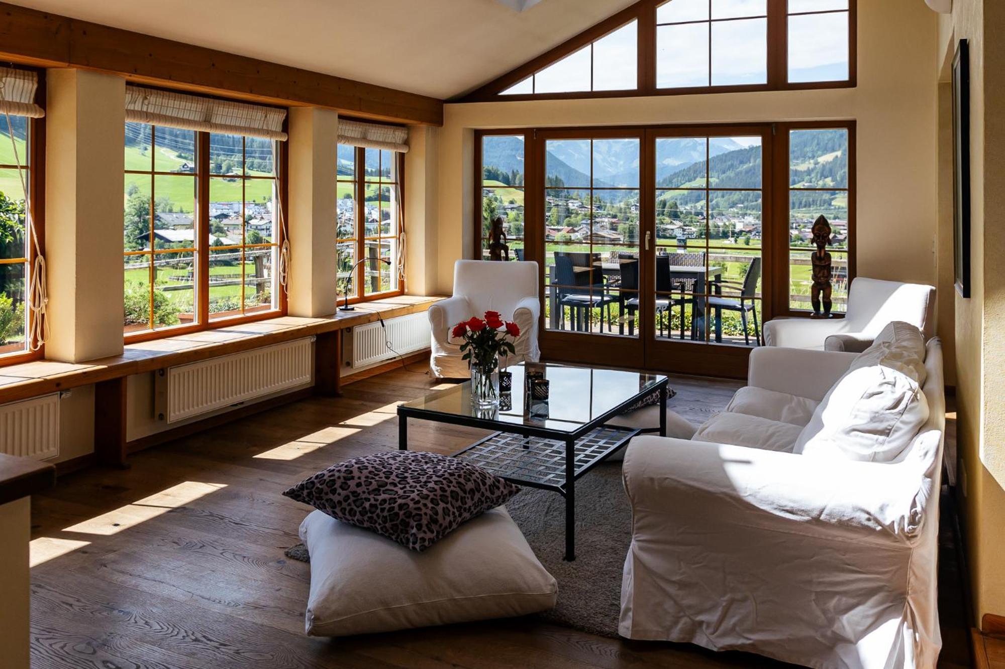 Ferienhaus Altenmarktblick アルテンマルクト・イム・ポンガウ エクステリア 写真